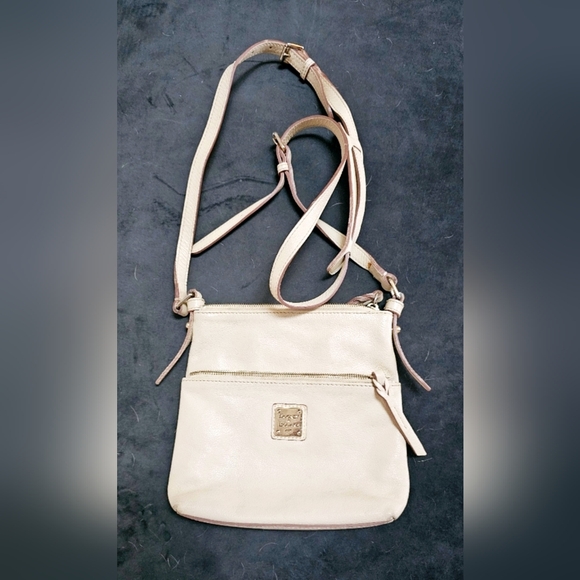 Kate Spade Jackson Street Crossbody Ivory - Picture 1 of 10